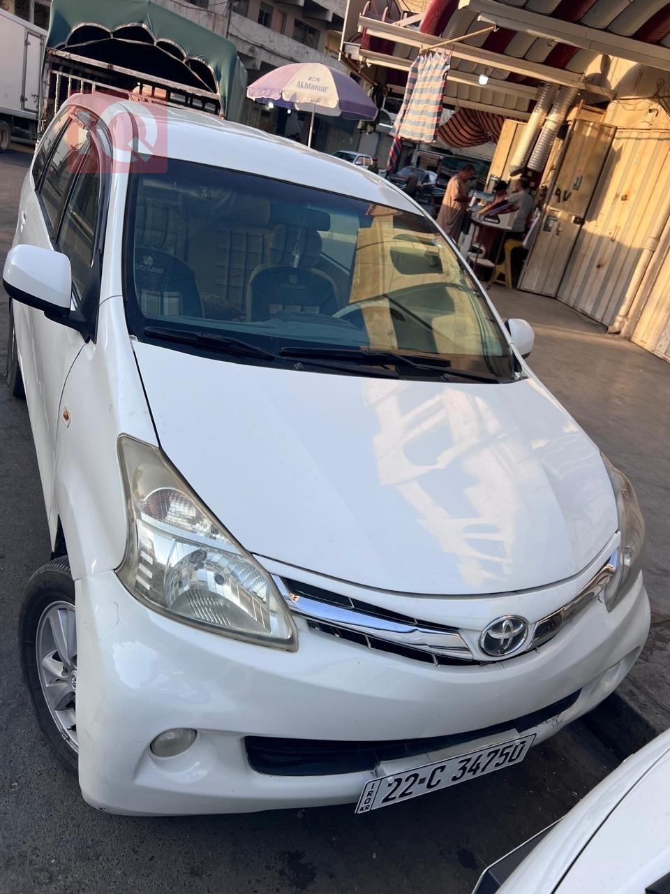 تويوتا افنسز